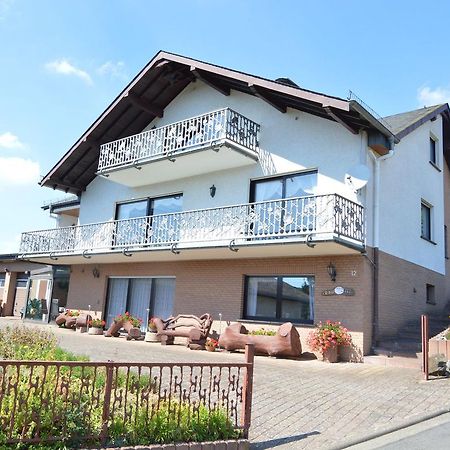 Apartment In Eifel With Children S Playground Lirstal ภายนอก รูปภาพ