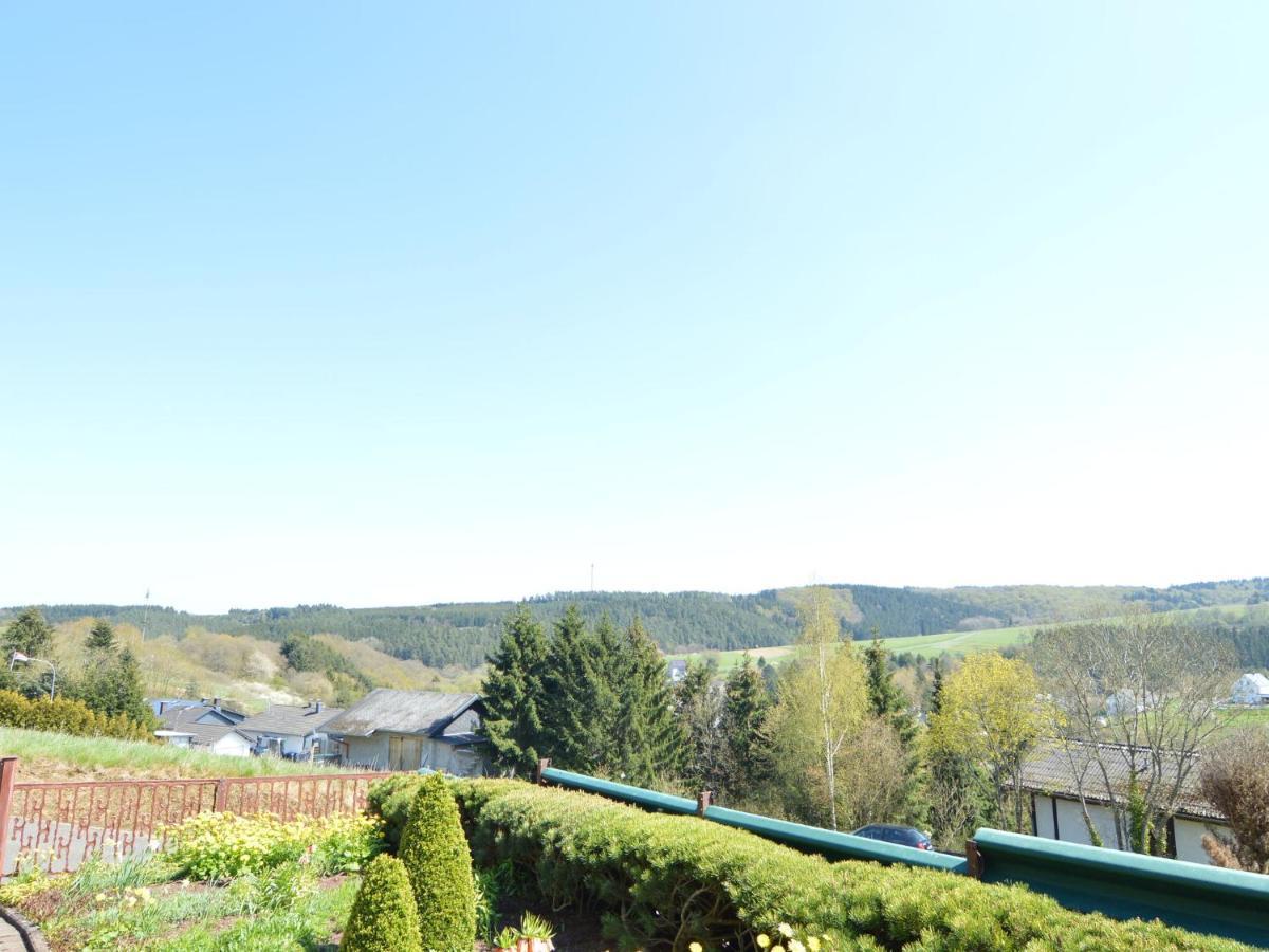 Apartment In Eifel With Children S Playground Lirstal ภายนอก รูปภาพ