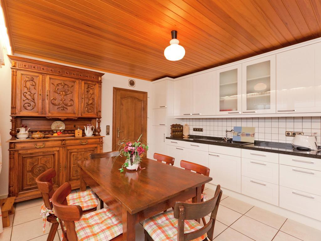 Apartment In Eifel With Children S Playground Lirstal ภายนอก รูปภาพ