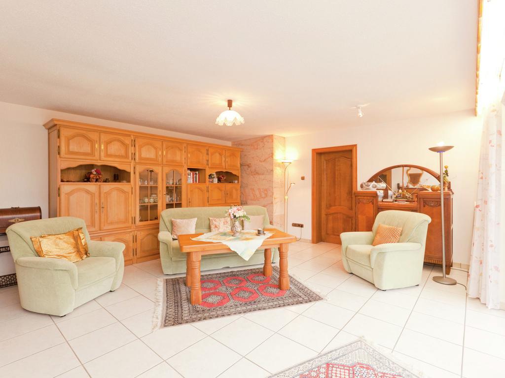 Apartment In Eifel With Children S Playground Lirstal ภายนอก รูปภาพ