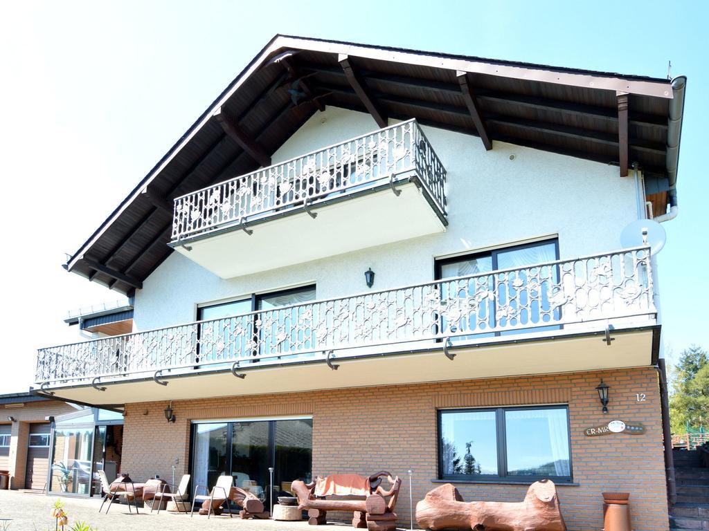 Apartment In Eifel With Children S Playground Lirstal ภายนอก รูปภาพ